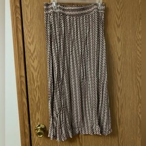 Women’s LOFT skirt